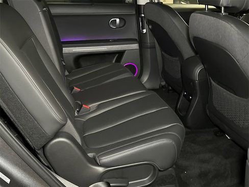 Used 2023 Hyundai Ioniq 5 Limited image 16