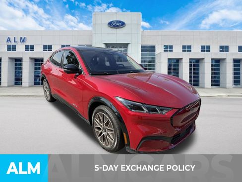 Used 2024 Ford Mustang Mach-E Premium RWD image 3