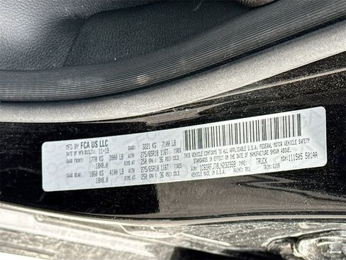 Used 2020 RAM 1500 Laramie image 32