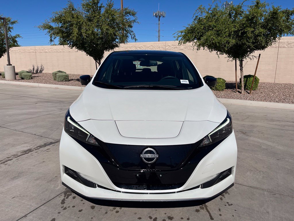 Used 2025 Nissan Leaf SV Plus FWD image 2