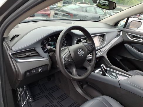Used 2019 Buick Enclave Premium AWD/4WD image 5