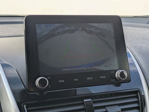 Used 2025 Mitsubishi Eclipse Cross SE image 18