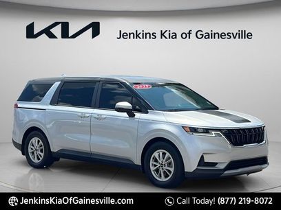Used 2023 Kia Carnival LX