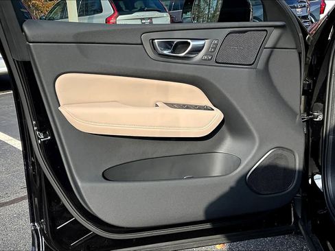 New 2026 Volvo XC60 B5 Plus w/ Protection Package Premier image 11