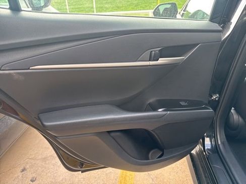 Used 2025 Toyota Camry LE image 6