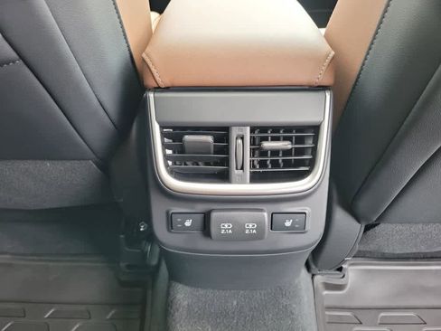 Used 2021 Subaru Outback Touring XT image 34