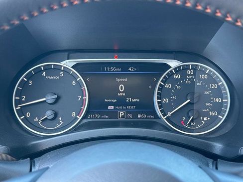 Certified 2024 Nissan Sentra SR FWD image 25