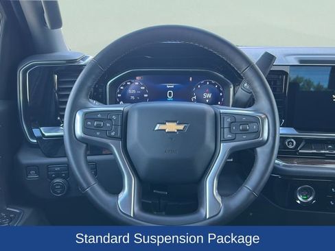 Certified 2024 Chevrolet Silverado 1500 LT AWD/4WD image 9