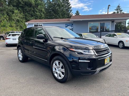 Used 2017 Land Rover Range Rover Evoque SE Premium AWD/4WD image 3