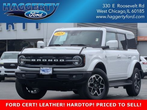 Certified 2025 Ford Bronco Outer Banks AWD/4WD image 1