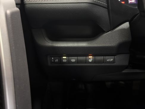 Used 2023 Toyota RAV4 XLE image 19