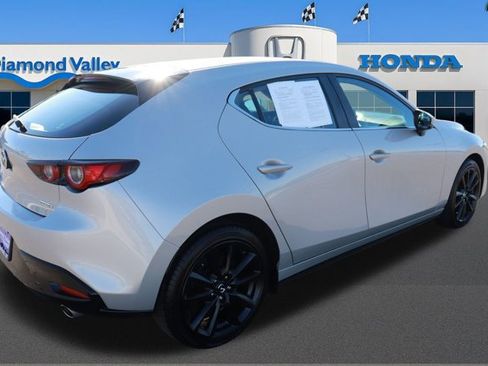 Used 2023 MAZDA MAZDA3 s image 8