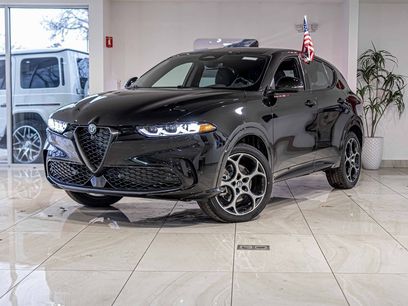 New 2025 Alfa Romeo Tonale w/ Premium Package
