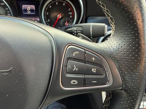 Used 2018 Mercedes-Benz CLA 250 4MATIC image 26