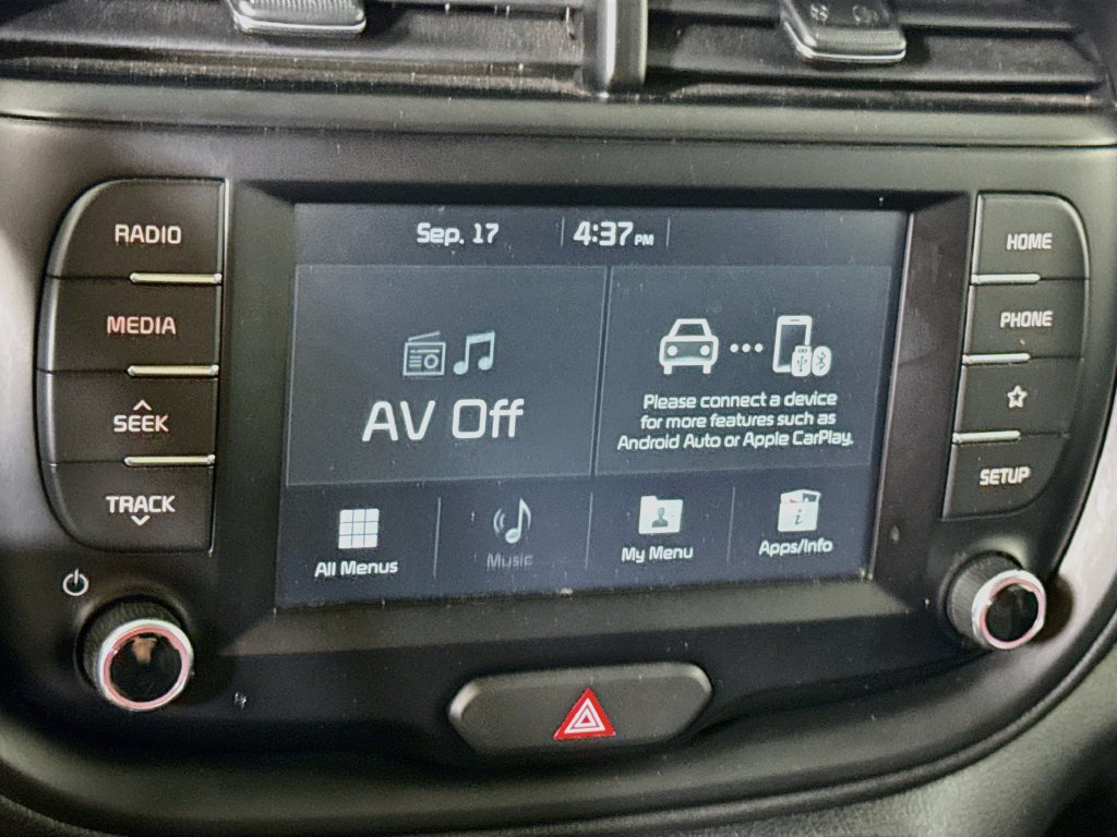 Used 2021 Kia Soul LX FWD image 6