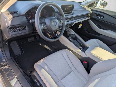 New 2025 Honda Accord SE image 3