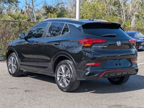 Used 2022 Buick Encore GX Select w/ Sport Touring Package image 3