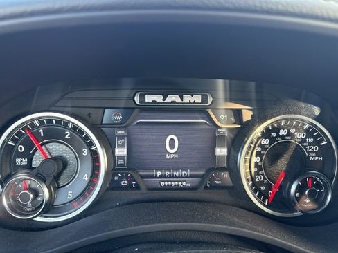 Used 2023 RAM 3500 Laramie AWD/4WD image 24