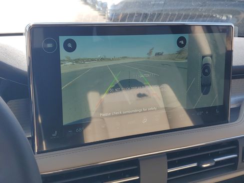 New 2026 Lincoln Corsair Premiere image 21