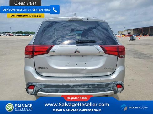 Used 2018 Mitsubishi Outlander SE image 8