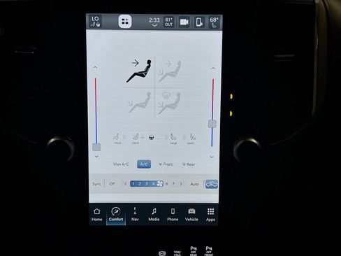 Used 2023 RAM 2500 Laramie AWD/4WD image 12