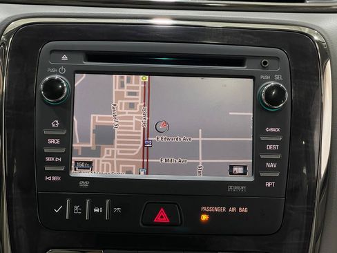 Used 2016 Buick Enclave Leather image 10