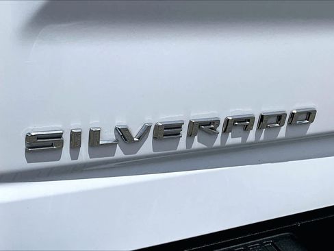 Used 2020 Chevrolet Silverado 1500 LTZ w/ LTZ Premium Package AWD/4WD image 30