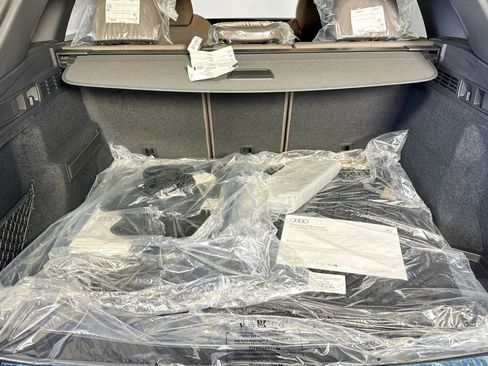 New 2025 Audi Q5 Premium Plus image 23