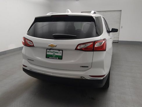 Used 2018 Chevrolet Equinox Premier image 7