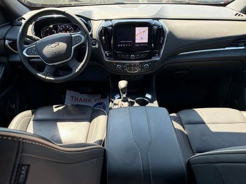 Used 2023 Chevrolet Traverse Premier w/ Redline Edition AWD/4WD image 38