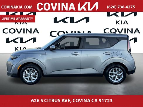 Used 2023 Kia Soul LX w/ Option Group 015 image 5