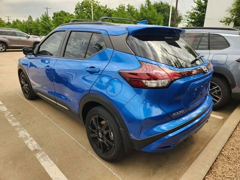 Used 2023 Nissan Kicks SR w/ Interior Electronics Package FWD image 4