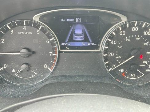 Used 2017 Nissan Pathfinder SL w/ SL Premium Package AWD/4WD image 17