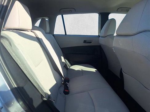 Certified 2024 Toyota Corolla Cross L image 18