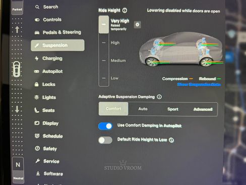 Used 2022 Tesla Model S image 10