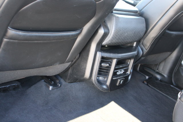 Used 2019 RAM 1500 Laramie AWD/4WD image 43