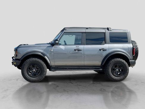Certified 2023 Ford Bronco Wildtrak AWD/4WD image 3