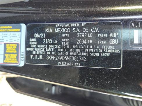 Used 2021 Kia Forte LXS FWD image 19