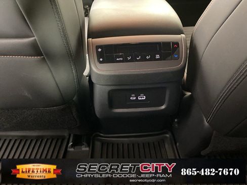 Used 2024 Nissan Pathfinder Rock Creek image 26