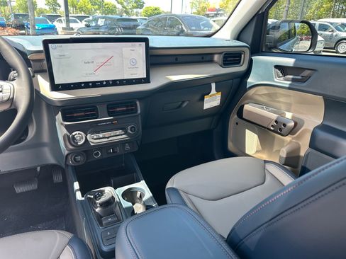 New 2026 Ford Maverick Lariat AWD/4WD image 16
