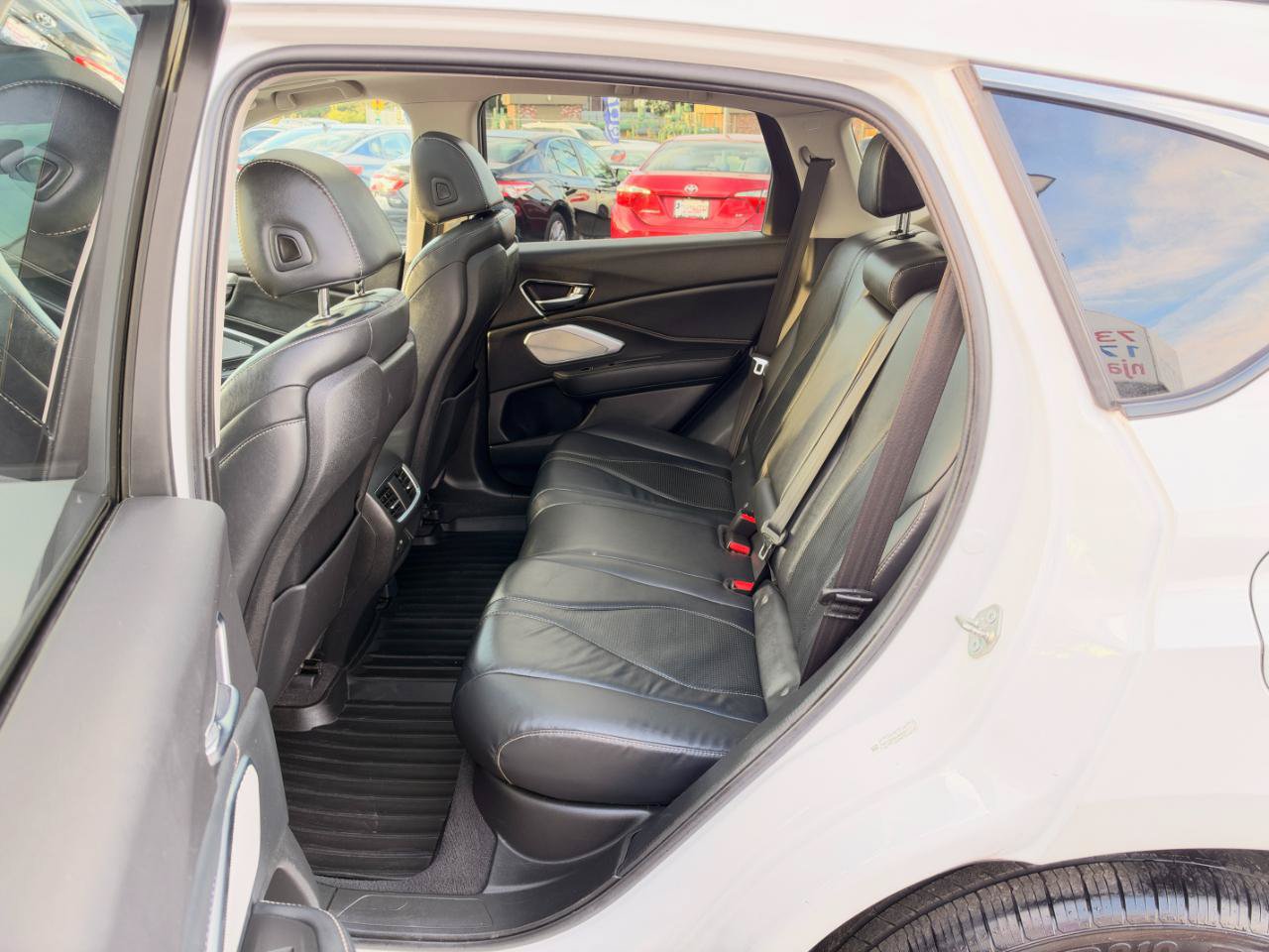 Used 2020 Acura RDX w/ Technology Package AWD/4WD image 31