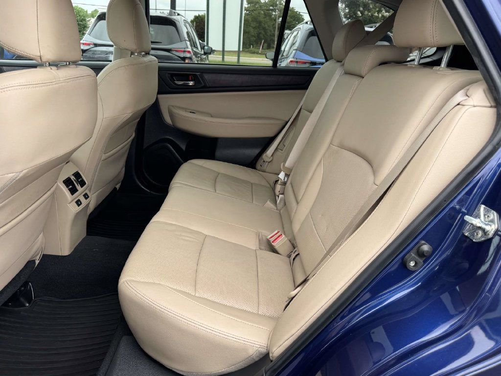 Used 2017 Subaru Outback 2.5i Limited AWD/4WD image 15