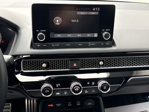 Used 2025 Honda Civic Sport image 15