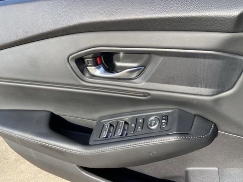 Used 2024 Honda Accord Sport image 47