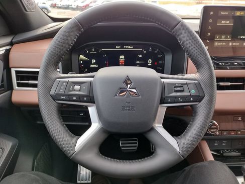 New 2026 Mitsubishi Outlander SEL AWD/4WD image 7