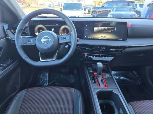 New 2026 Nissan Kicks SR w/ SR Premium Package image 13