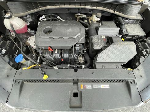 Used 2021 Hyundai Tucson Sport FWD image 34