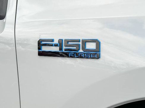 Certified 2024 Ford F150 Lightning Flash AWD/4WD image 9