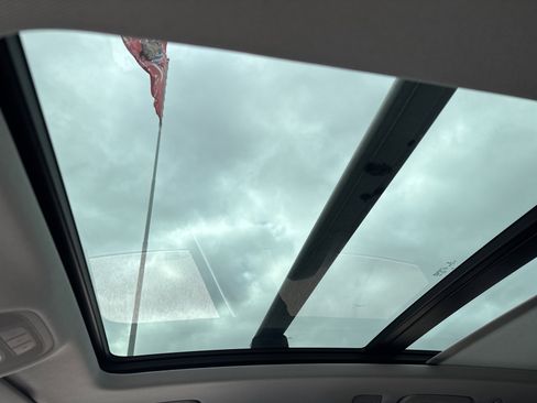 Used 2018 Audi Q5 2.0T Premium Plus w/ Premium Plus Package image 24