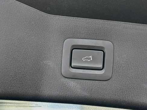 Used 2025 MAZDA CX-5 AWD 2.5 S w/ Preferred Package image 32